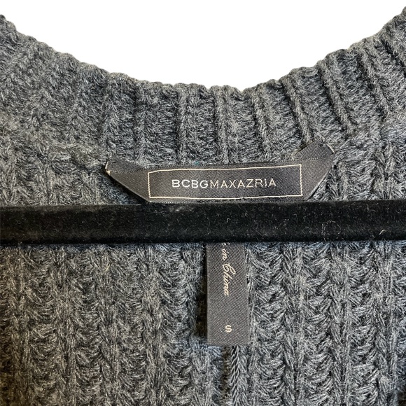 BCBG MAXAZRIA | NWT Simonette V Neck Sweater Size Small - Picture 3 of 8